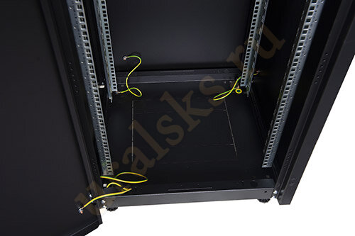 DR-710111 Шкаф напольный Datarex 19", 22U 600х800, передняя дверь металл, задняя стенка сплошная, металл, черный