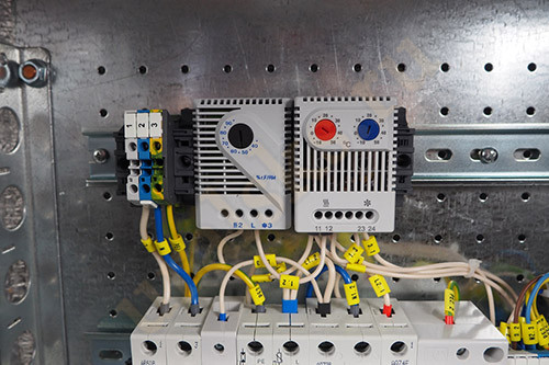 ШТВ-НН-18.6.3-4ААА-Т1 Шкаф уличный всепогодный настенный укомпл. 18U (Ш600 × Г300), нерж. сталь, комплектация Т1-IP54/55 ШТВ-НН-18.6.3-4ААА-Т1 Шкаф уличный всепогодный настенный укомпл. 18U (Ш600 × Г300), нерж. сталь, комплектация Т1-IP54/55